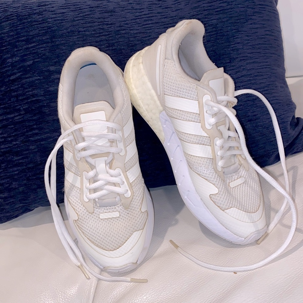 Adidas Women’s Size 5, lots of life left, washed and ready to go